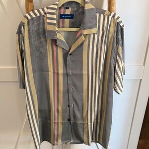 Stylish Men's Short Sleeve Striped Shirt